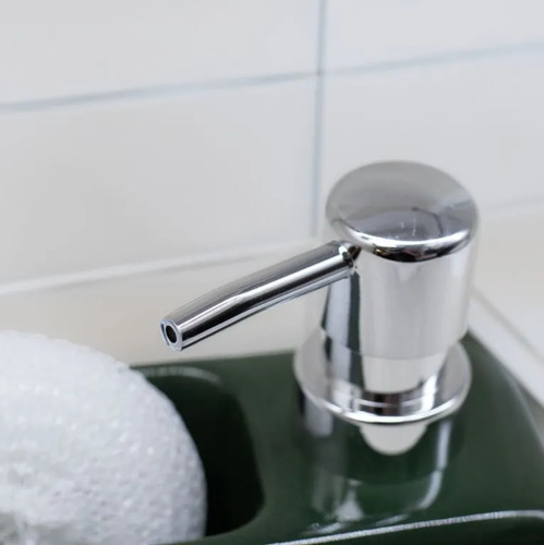 860025-MLU108107445428_032026