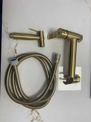 869658-MLU81047846951_112024