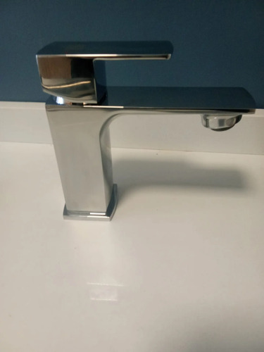 751227-MLU107388078381_022026