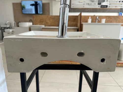 752955-MLU88900611885_072025