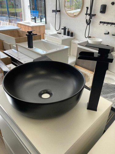 689745-MLU51107791033_082022