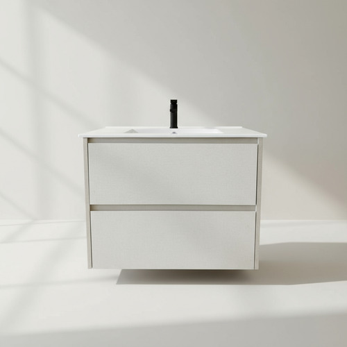 669202-MLU92143535353_092025