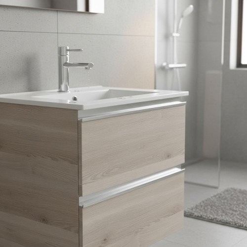 956921-MLU96497604140_112025