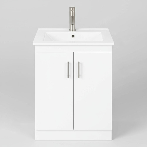 965499-MLU92117038273_092025