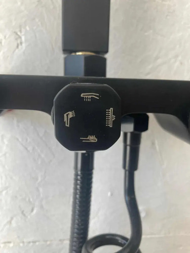 835528-MLU52625915621_112022