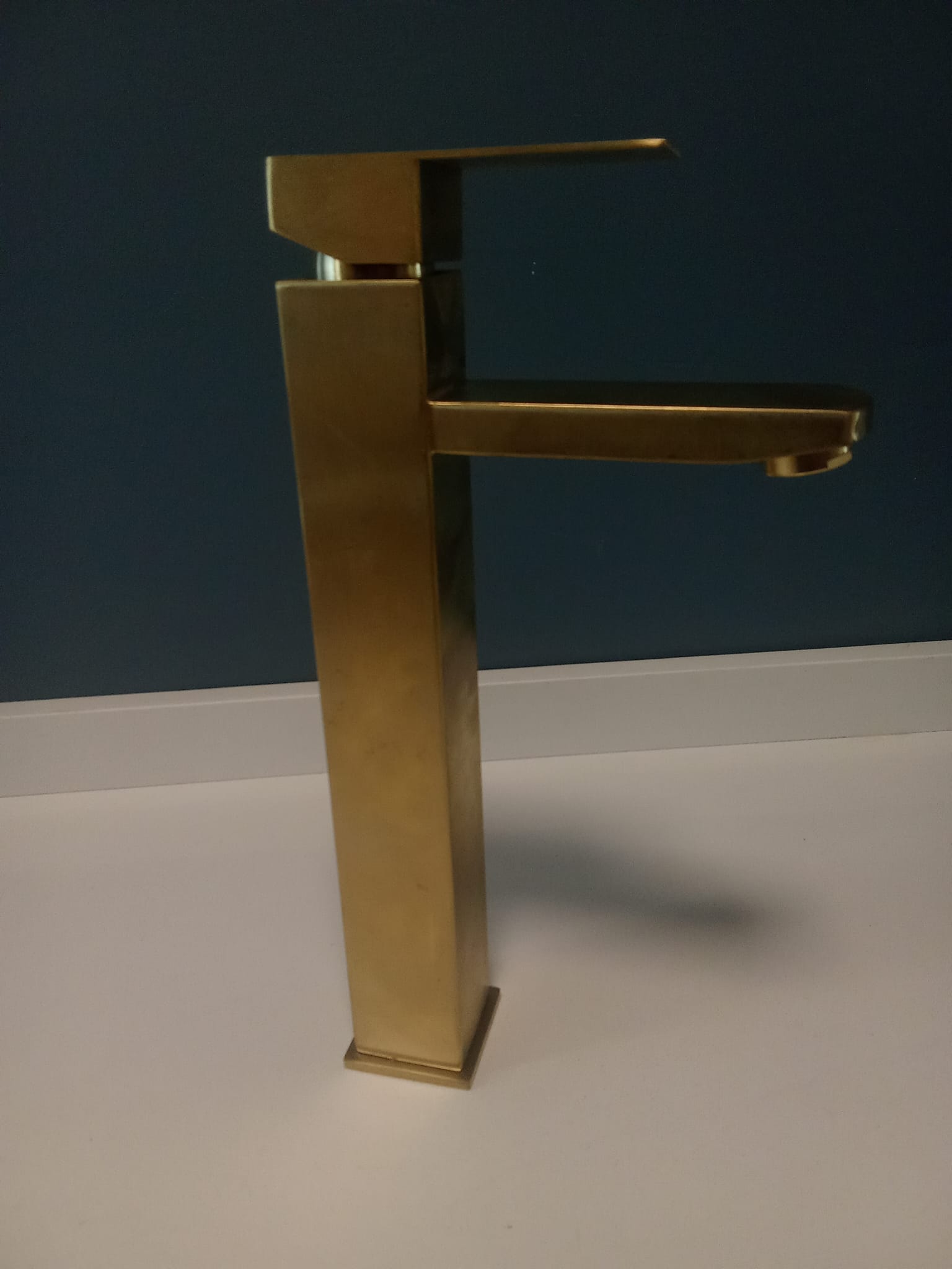 Grifería CON DETALLE Monocomando Baño Dorado Gold Oro Alta