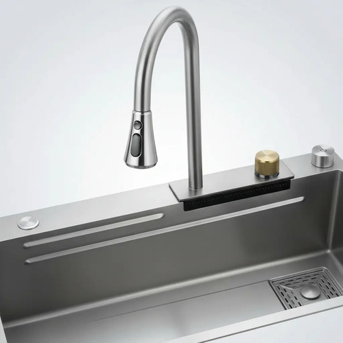 714984-MLU99888607246_122025