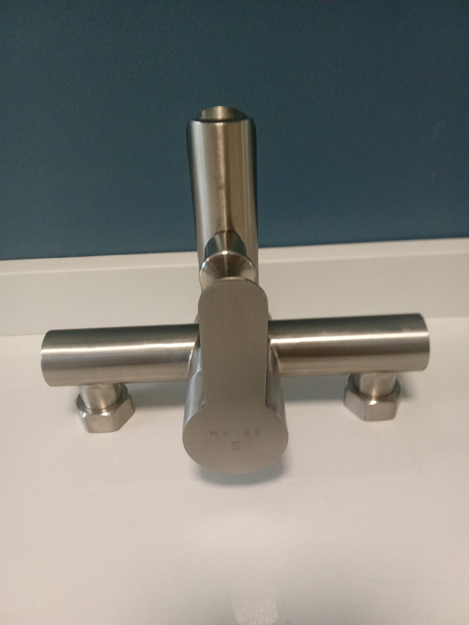 Monocomando/griferia De Ducha CON DETALLE Satinado Opaco Acra Plateado