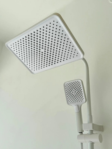 711735-MLU106685940114_022026