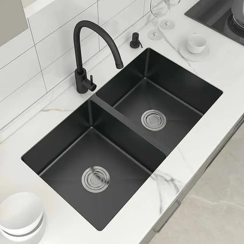 785821-MLU53349872088_012023