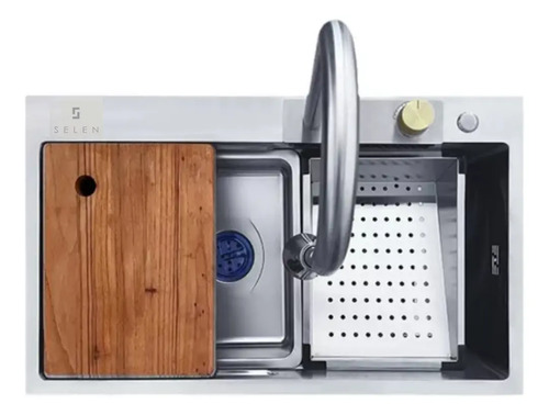 840875-MLU78773831446_092024