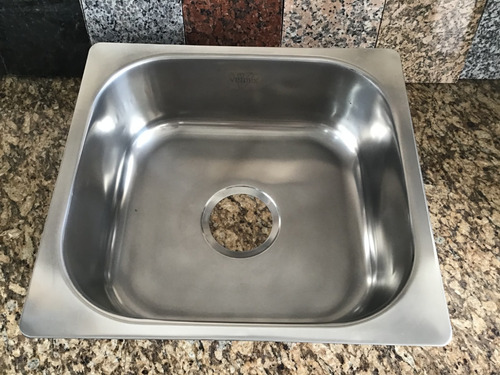 947871-MLU44074141357_112020