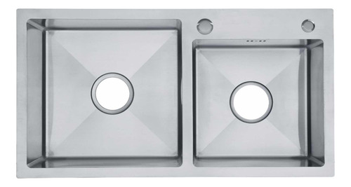 697935-MLU70479626669_072023