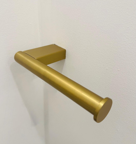 643081-MLU83903021774_042025