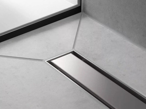 657136-MLU82666422590_032025