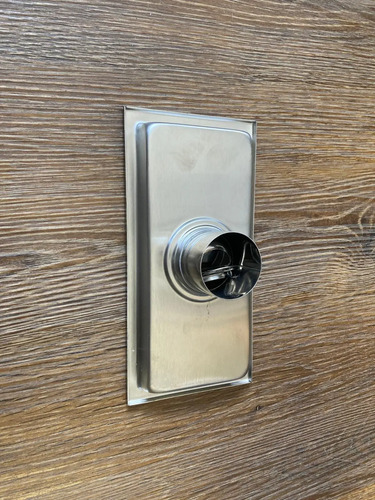 692585-MLU84704944321_052025