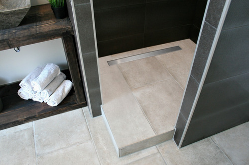 854102-MLU69459675606_052023