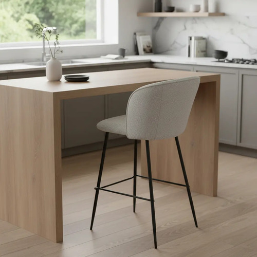 795061-MLU101449026327_122025