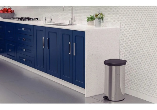 651243-MLU46882034665_072021