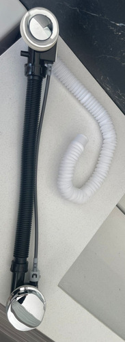 683669-MLU71347981498_082023