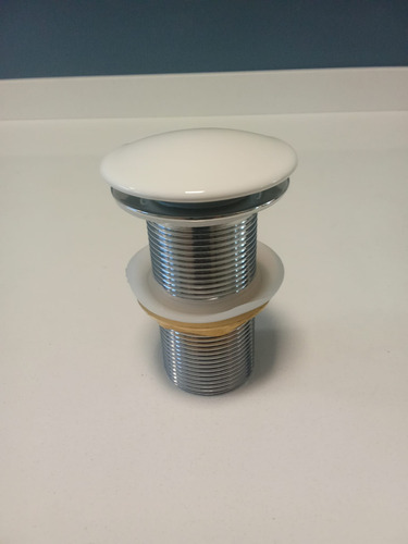 890530-MLU101810835196_122025