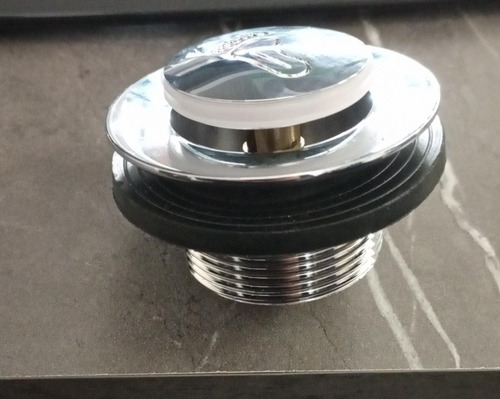 886498-MLU69978281058_062023