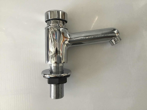 687411-MLU45426732802_042021