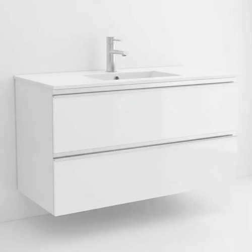 940526-MLU92109321711_092025