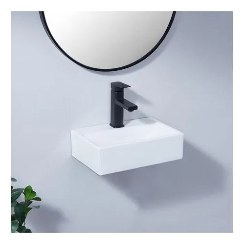 855746-MLU90045527287_082025